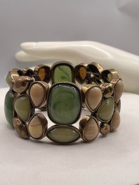 Green and Beige Multi-Stone Stretch Bracelet - Women Jewelry